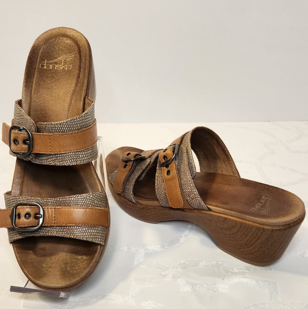 Dansko Jessie Lizard Leather Sandals w Molded Heels Size 7.5 (EU 38) See Chart